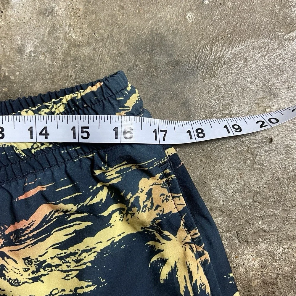Quiksilver Swim Trunks Size Large Black Orange Palm Tree Sunset Graphic Surfing